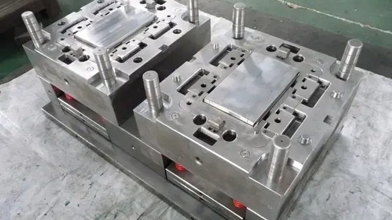 汽车仪表板模具规格参数解析：关键要素与选型要点**